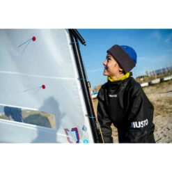 Musto Championship Aqua Beanie 2.0- Sodalithblau -Bester Neoprenanzug Geschäft 2022 Musto Championship Aqua Beanie 2.0 YOUTH DINGHY LOCATION PHOTOSHOOT 86052 044