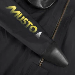 Musto Foiling Dinghy Trockenanzug- Schwarz -Bester Neoprenanzug Geschäft Musto Foiling Drysuit 2022 Black 80810 991 4